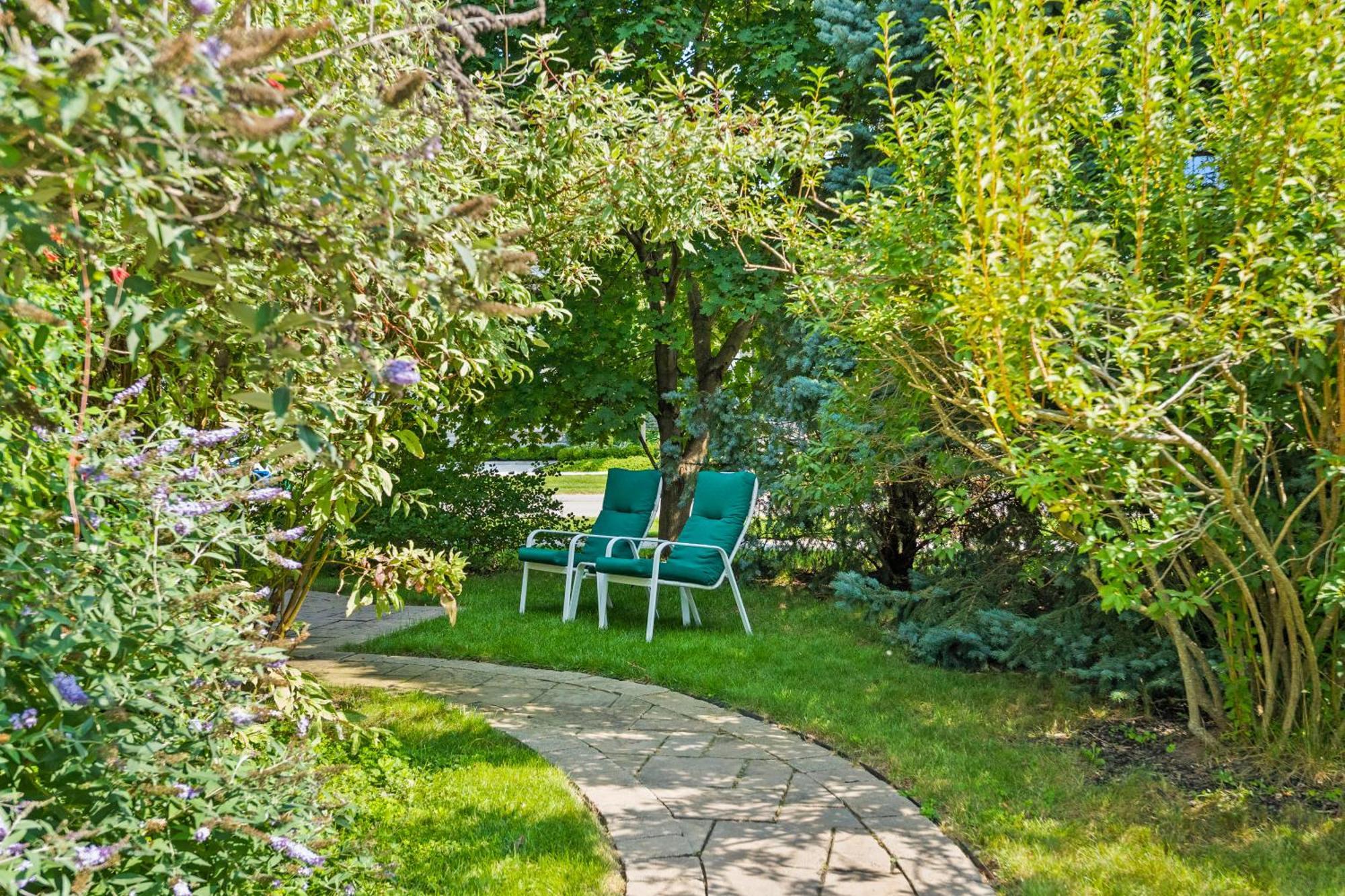 Bed and Breakfast Charlottetown House Niagara-on-the-Lake Exterior foto